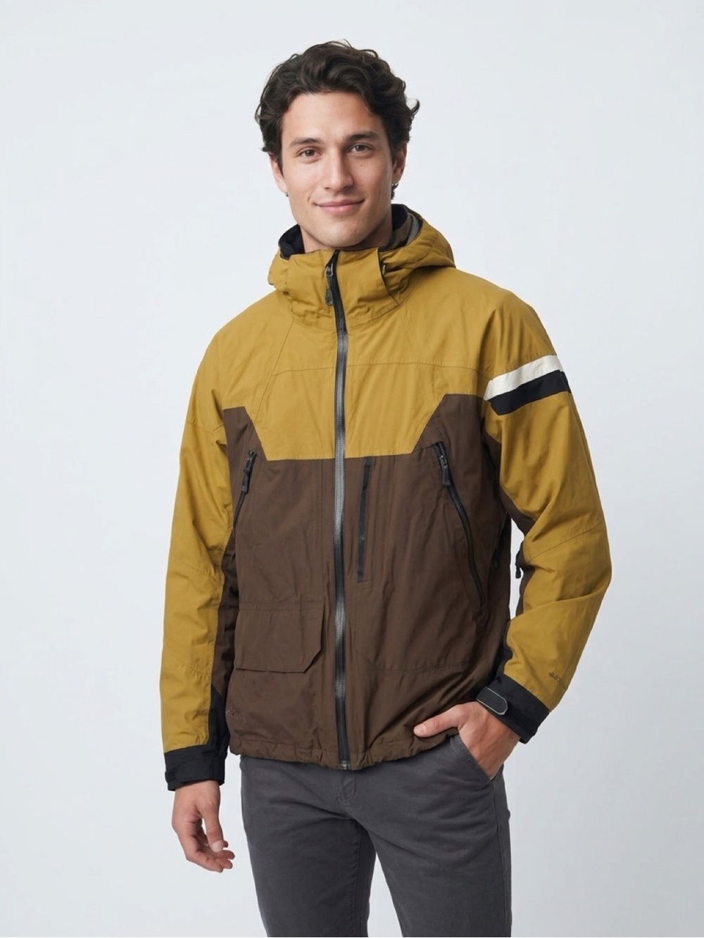 Vintage Columbia Titanium Omni-Tech Waterproof Men’s Jacket Shell